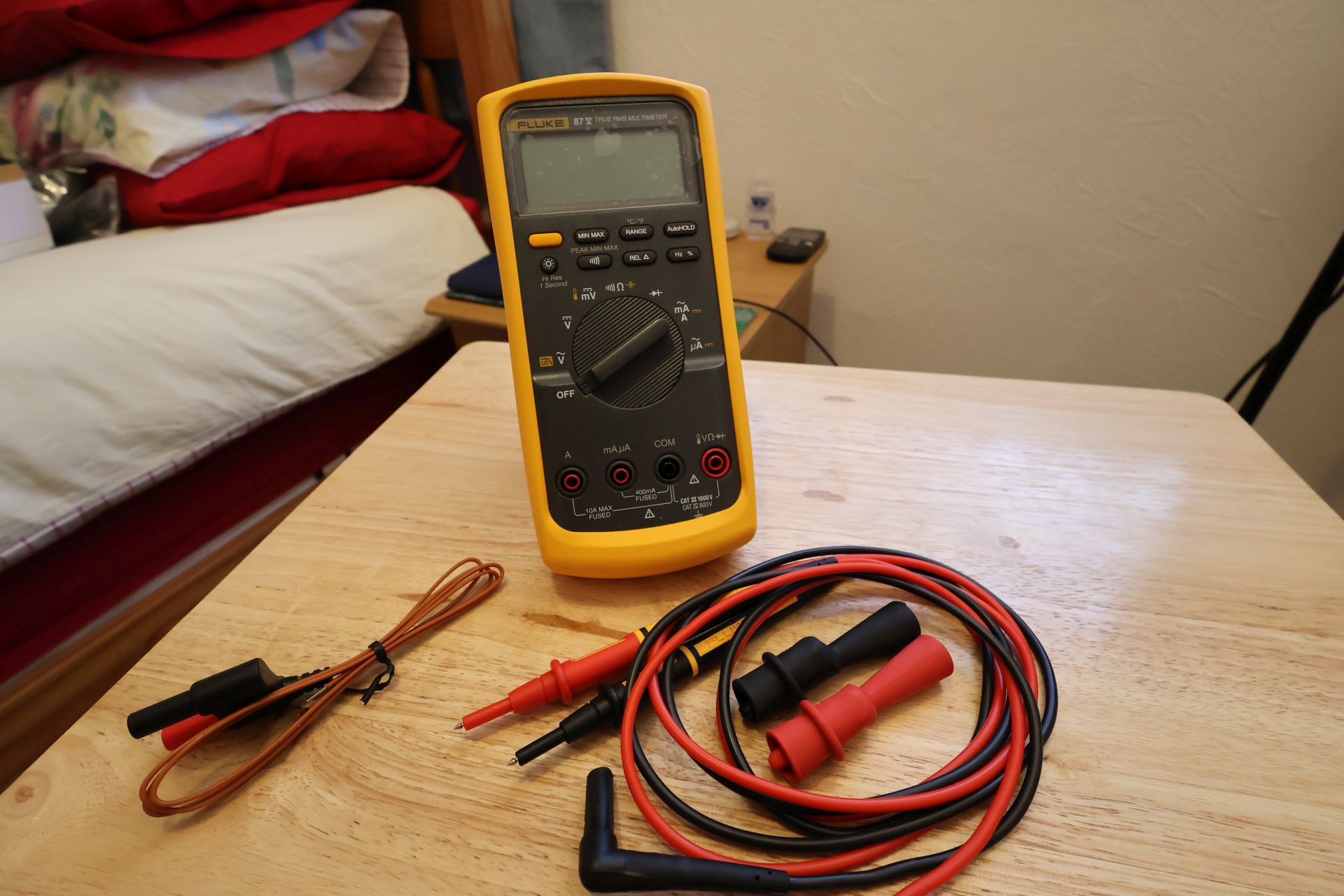 Fluke 87V multimeter